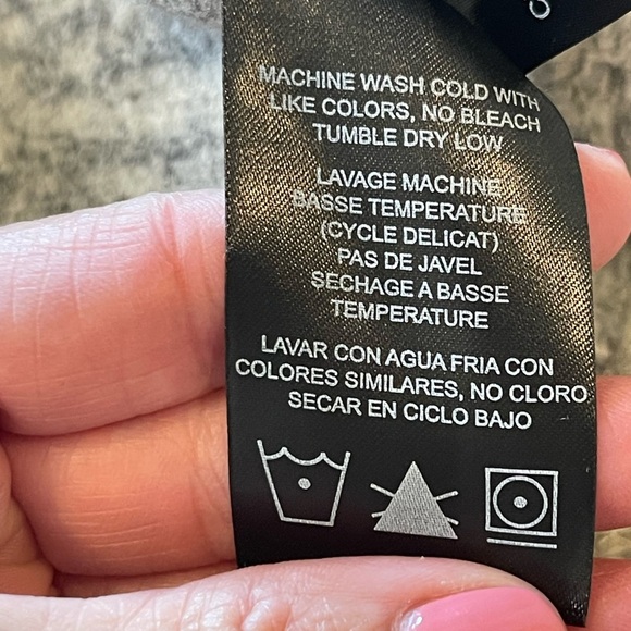 Kuhl Women’s Alaska Quarter-Zip Pullover, Faux Shearling Trim, Gray/Cream, Sz L - Picture 8 of 16